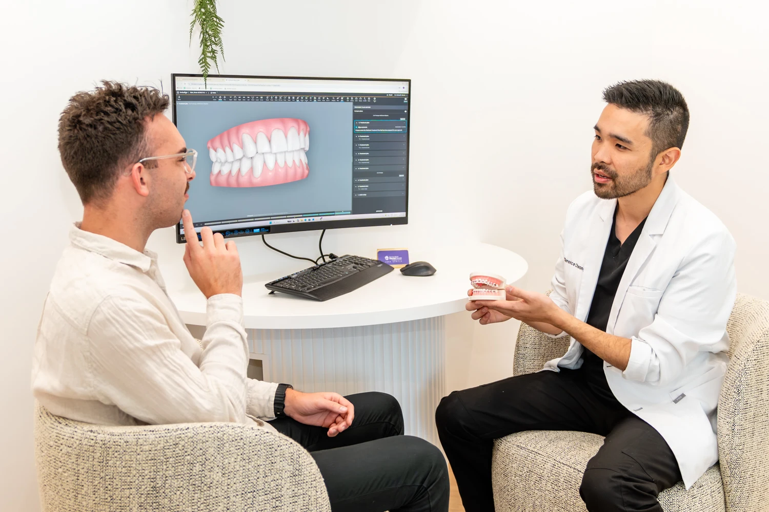 Straightening-and-Aligning-Melton Dental House